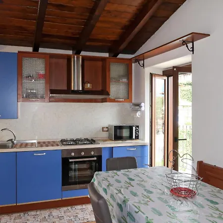 Locazione Turistica Giardino Vista Lago - Dma368 Apartment *